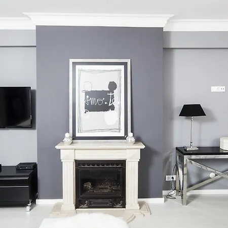 Apartament D_loft River Lizbona